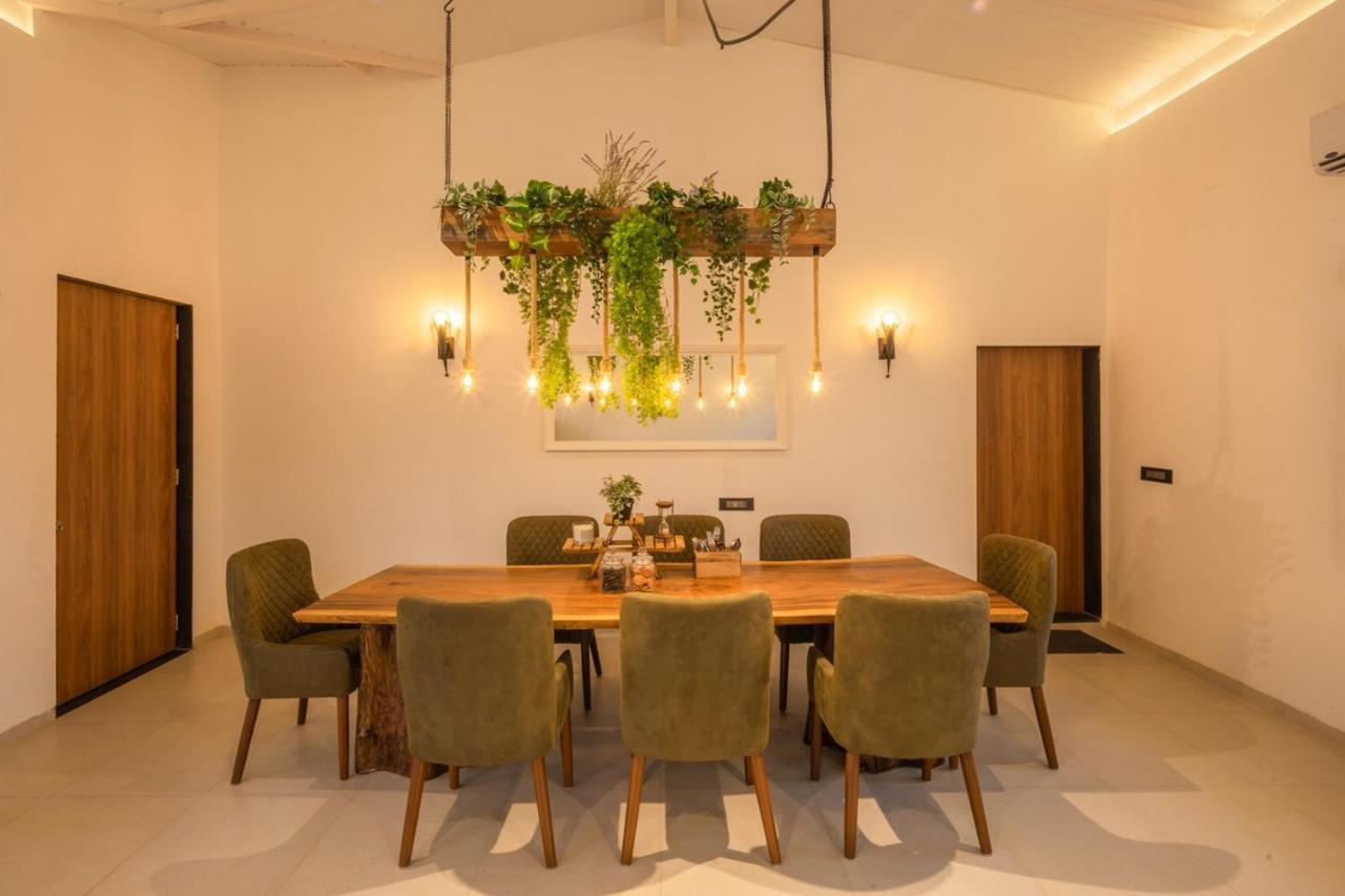 Saffronstays Turquoise Maison, Karjat Exterior foto