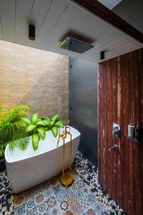 Saffronstays Turquoise Maison, Karjat Exterior foto